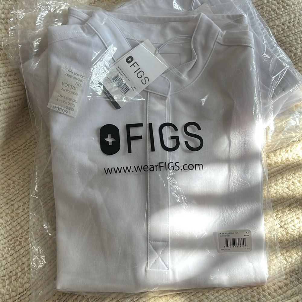 Figs Rafaela top